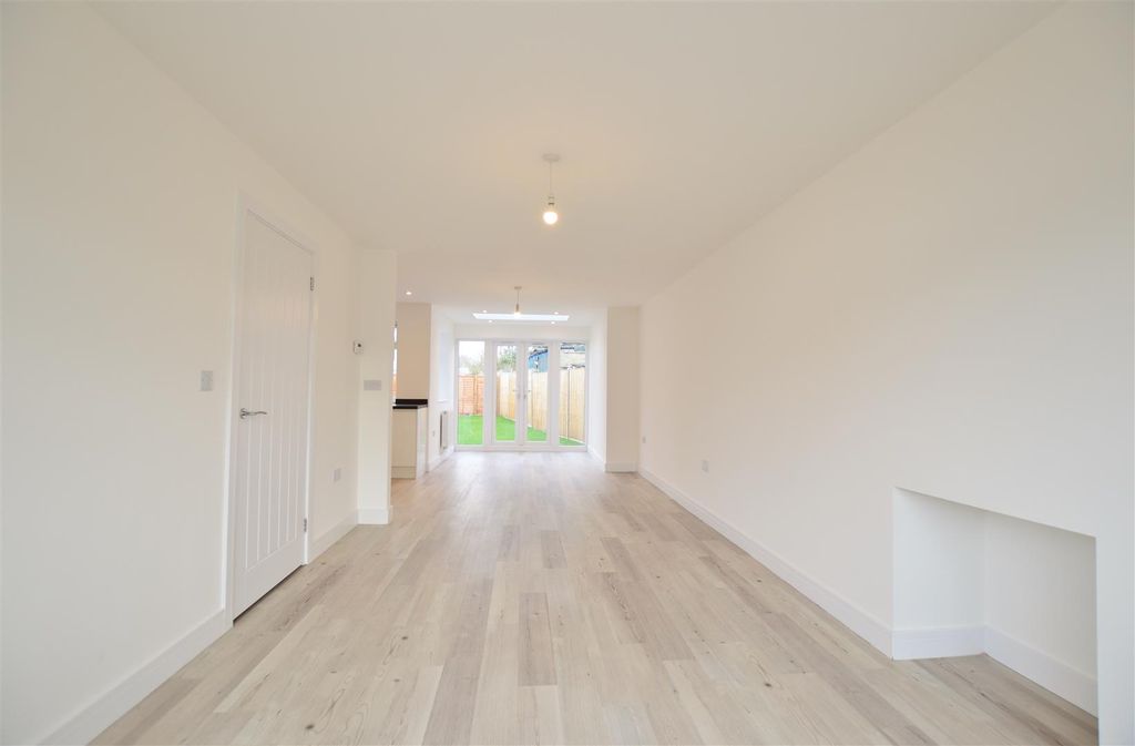 Property photo 3 of 12 Dsc_0207.Jpg