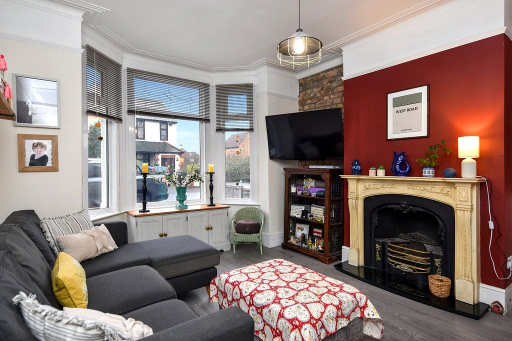 Property photo 3 of 39 Picture No. 73