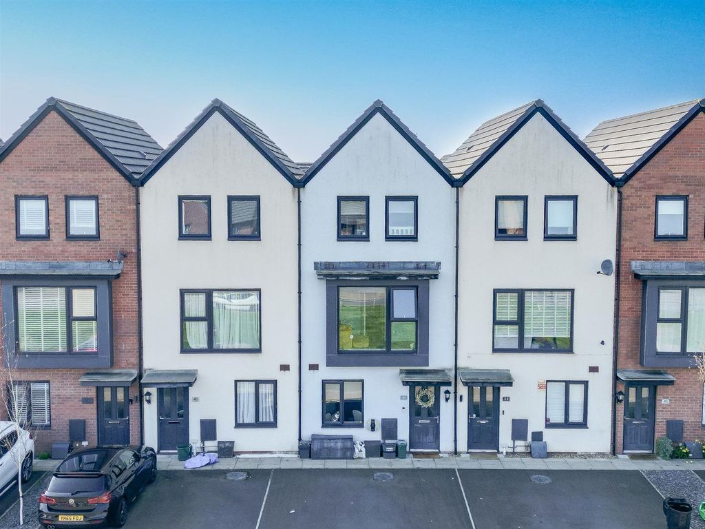 Property photo 1 of 26 Front