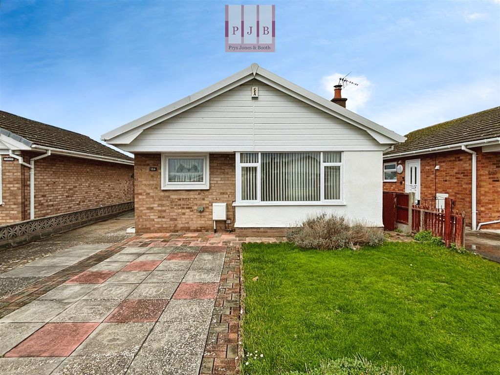 Property photo 1 of 15 Front Aspect 2.Jpg