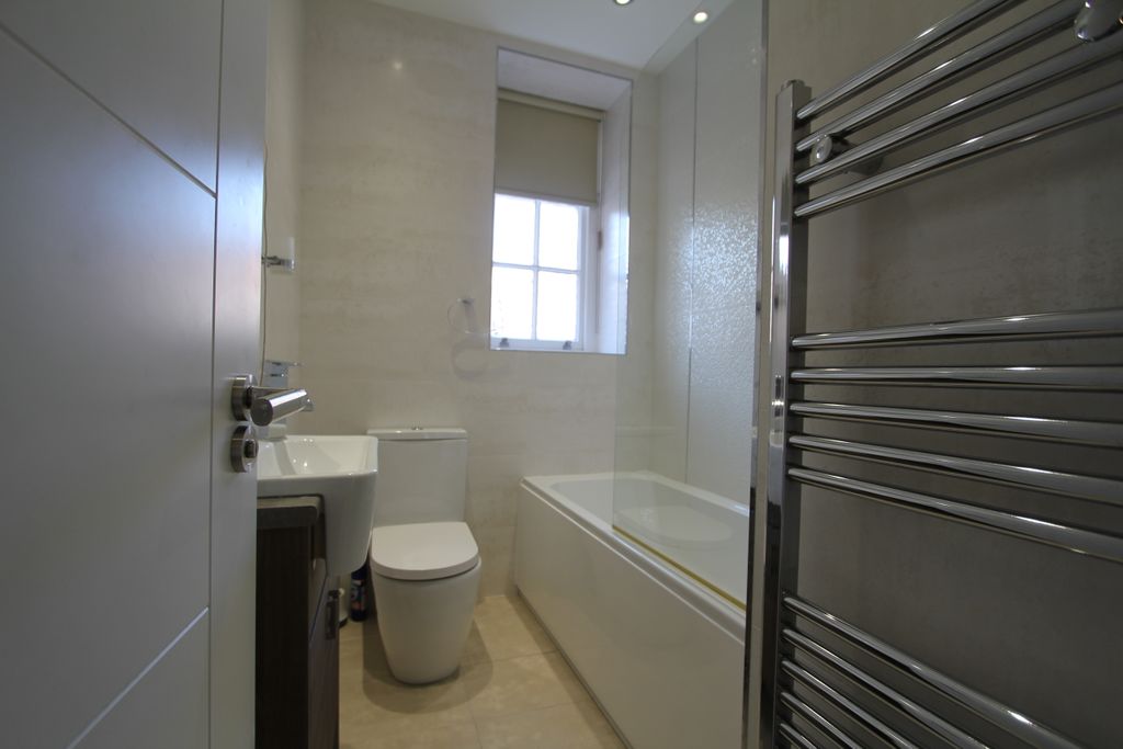 Property photo 3 of 5 Gallery