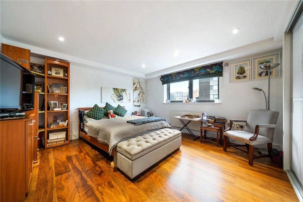 Property photo 3 of 9