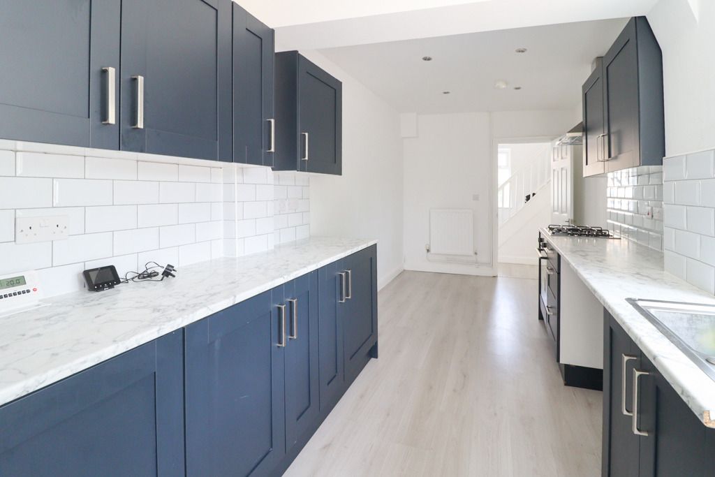 Property photo 2 of 12 5258314