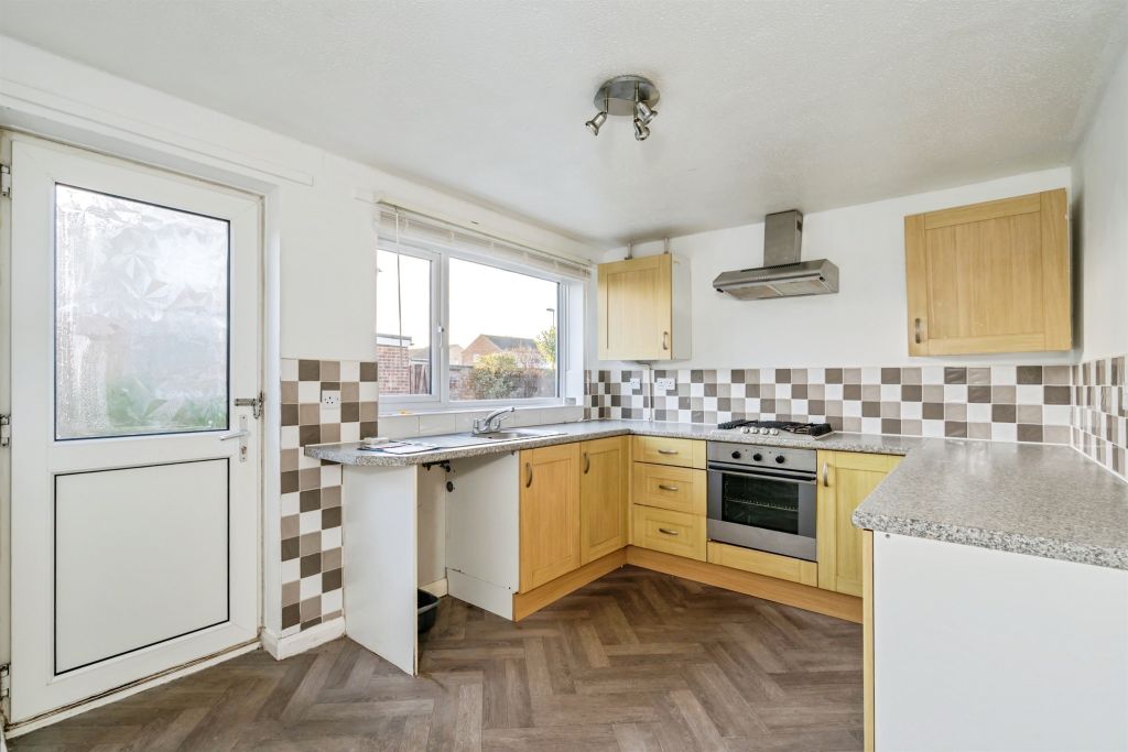 Property photo 3 of 15