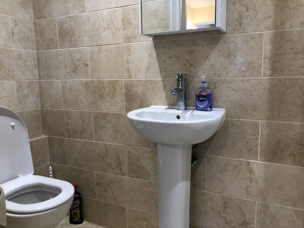 Property photo 3 of 3