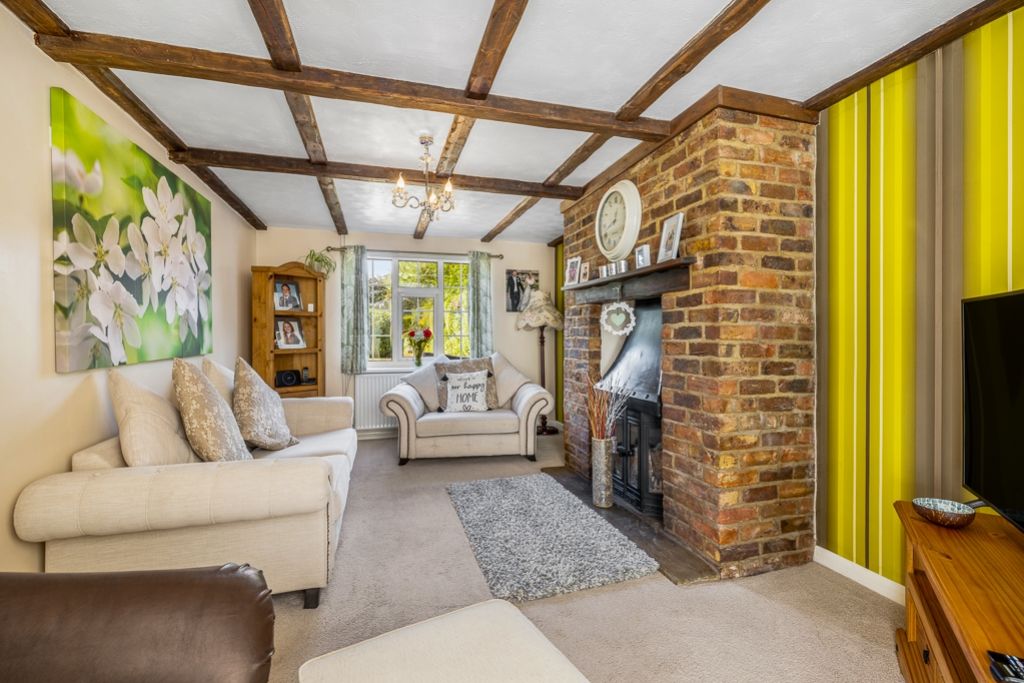 Property photo 2 of 28 Mirfield (Swineshead)-25