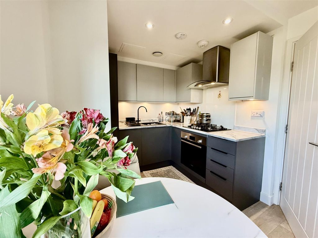 Property photo 2 of 8 Img_3530.Jpeg