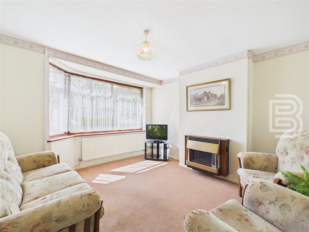 Property photo 2 of 18 Cam01515G0-Pr0204-Still008.Jpg