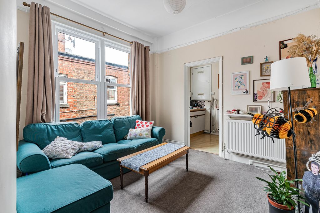 Property photo 2 of 24 Photo 19