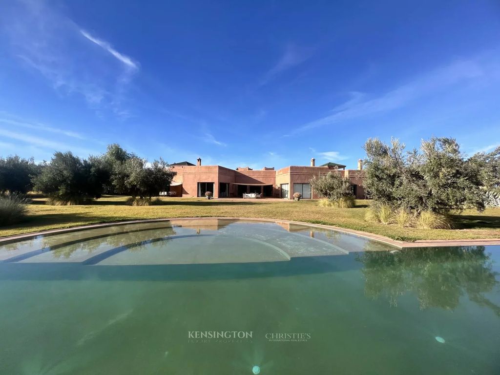 Property photo 1 of 45