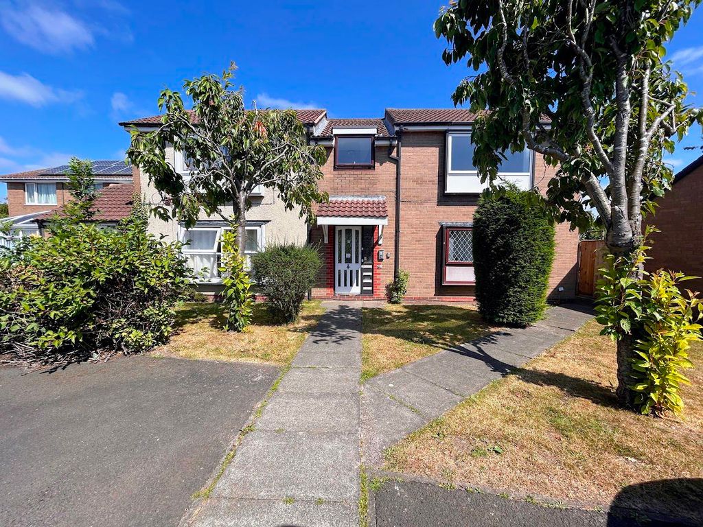 Property photo 1 of 5
