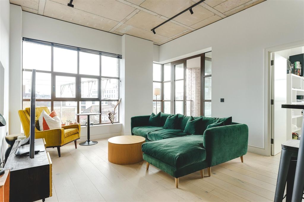 Property photo 1 of 23 Empress Apartments -2.Jpg