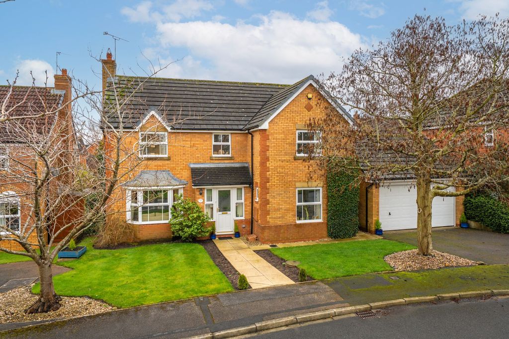 Property photo 1 of 26