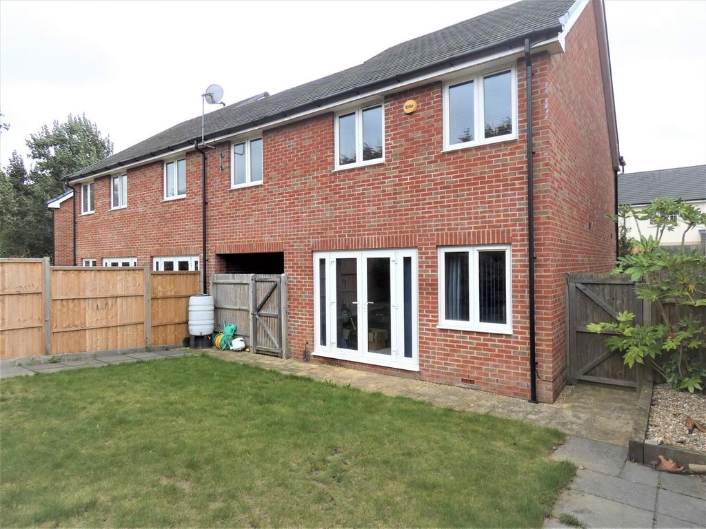 Property photo 2 of 13