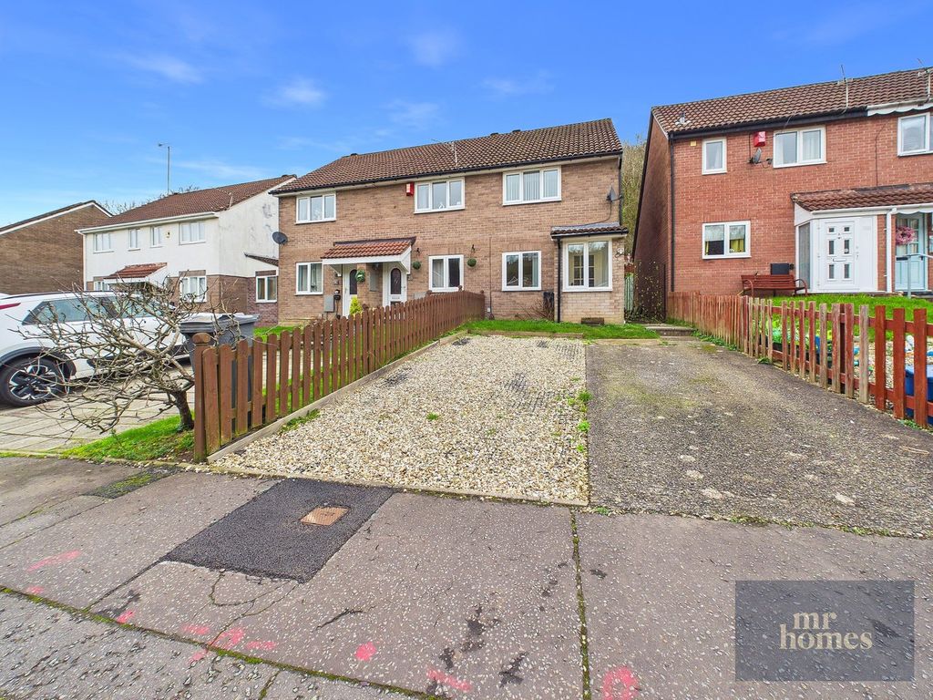 Property photo 1 of 35