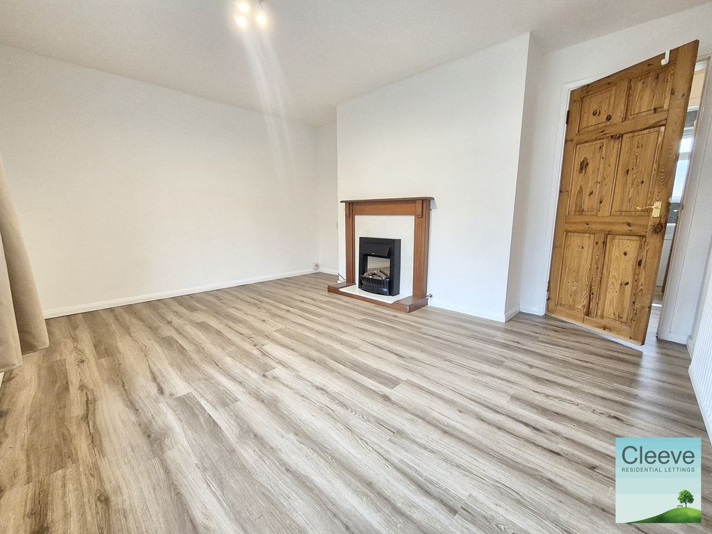 Property photo 3 of 13 1000083326