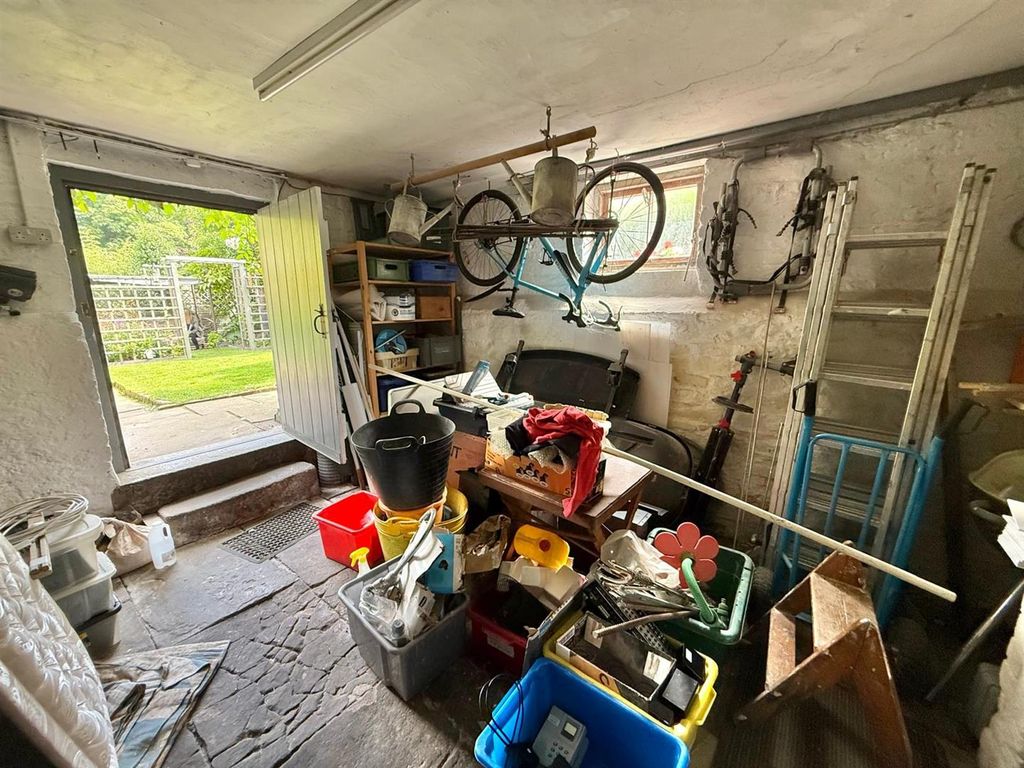 Additional image 21 of 7 bed semi-detached house for saleVictoria Road, Macclesfield SK10
