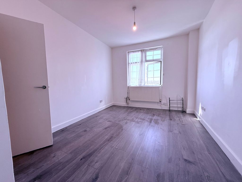 Property photo 3 of 12 Img_2690.Jpeg