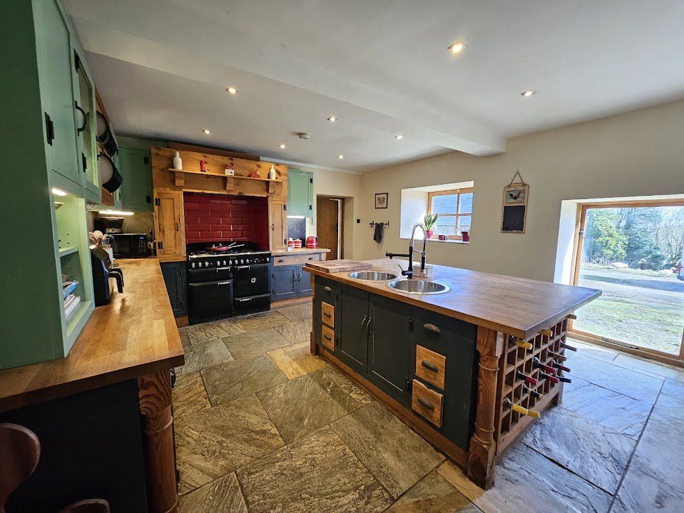 Property photo 3 of 51 Kitchen/Diner