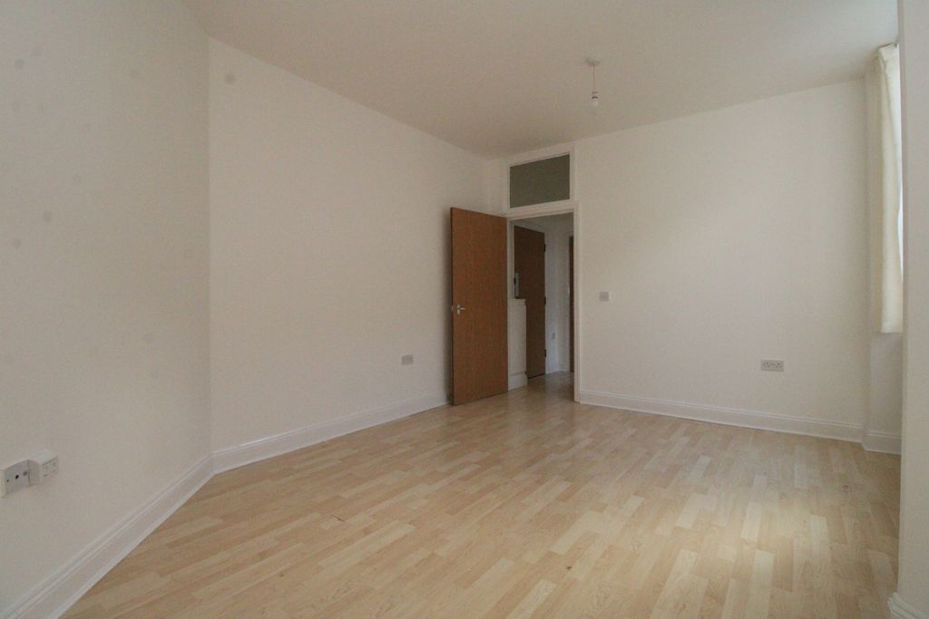 Property photo 1 of 5 Img_6333