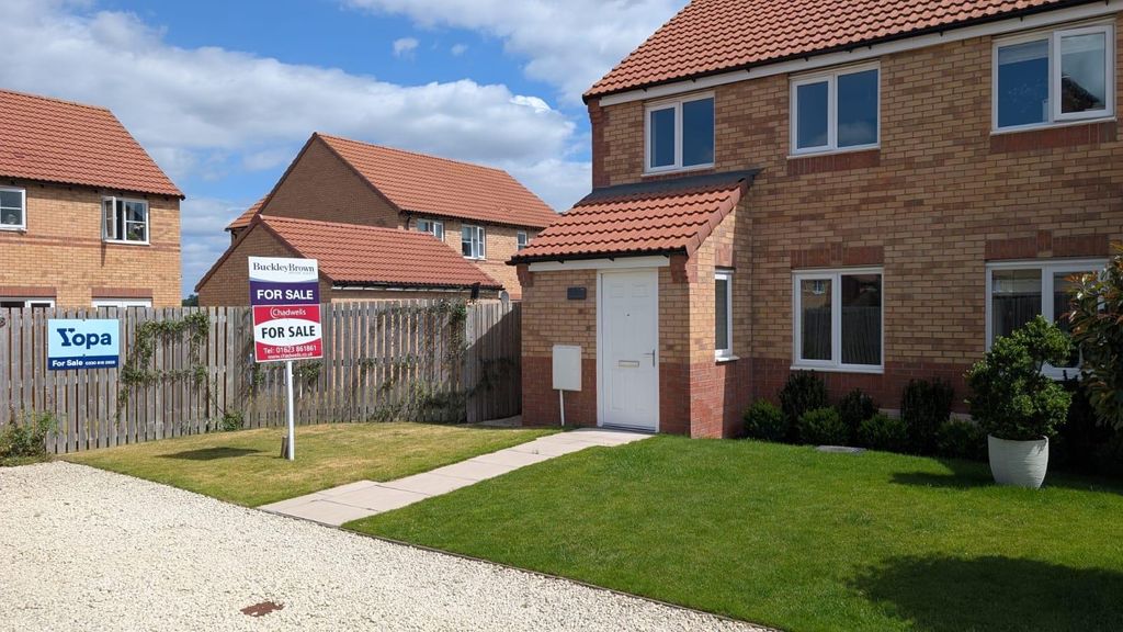 Property photo 1 of 15 77802Ceb-45E4-4952-943A-7Caa6Cda1554.Jpg