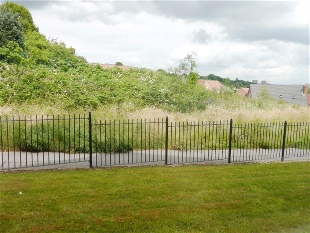 Additional image 6 of 2 bed flat for saleBroadlands Gardens, Pudsey LS28