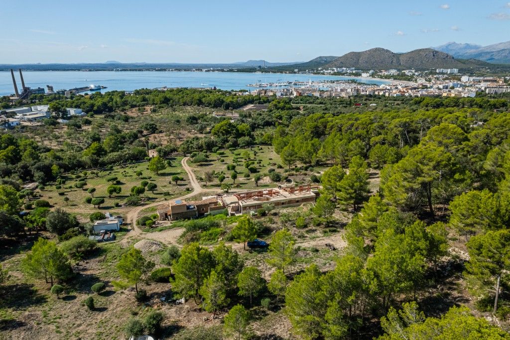 Property photo 1 of 8 Aerial (3)