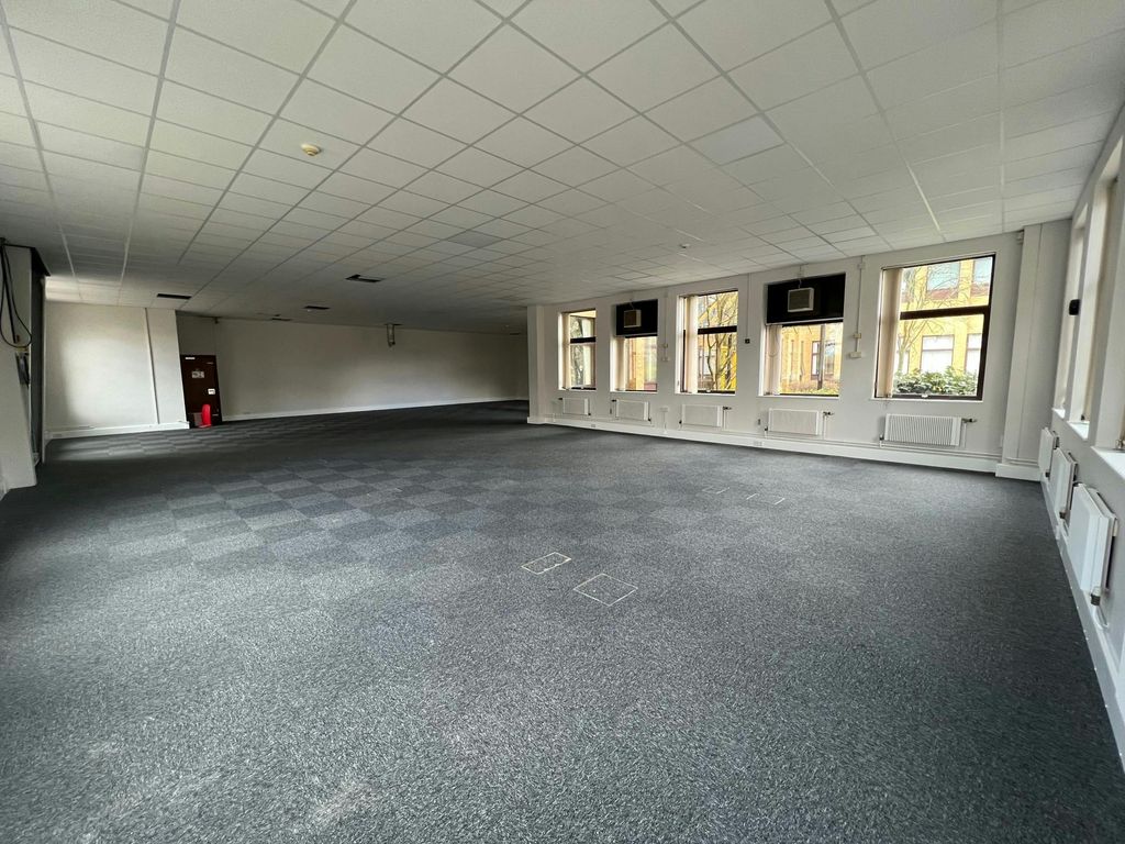 Property photo 2 of 5 Unit 1 Westwood House  Int 1.Jpg