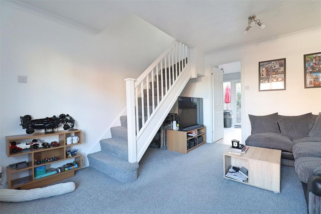 Property photo 2 of 15 Img_1171.Jpg