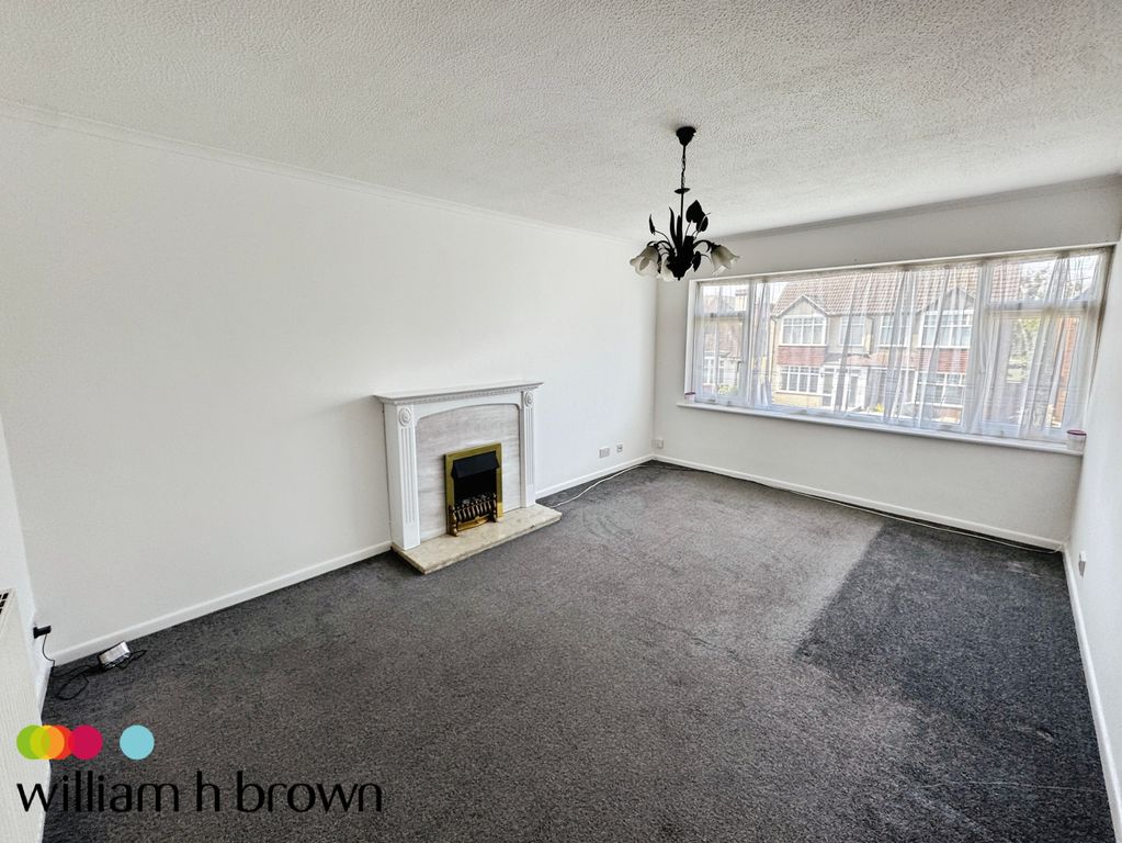 Property photo 3 of 8 View