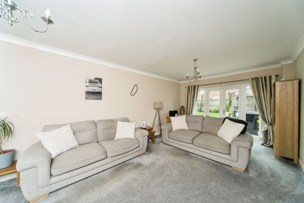 Property photo 3 of 29
