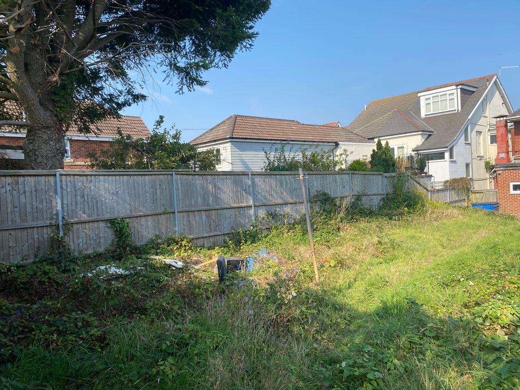 Property photo 2 of 10