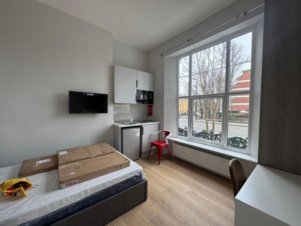 Property photo 3 of 3