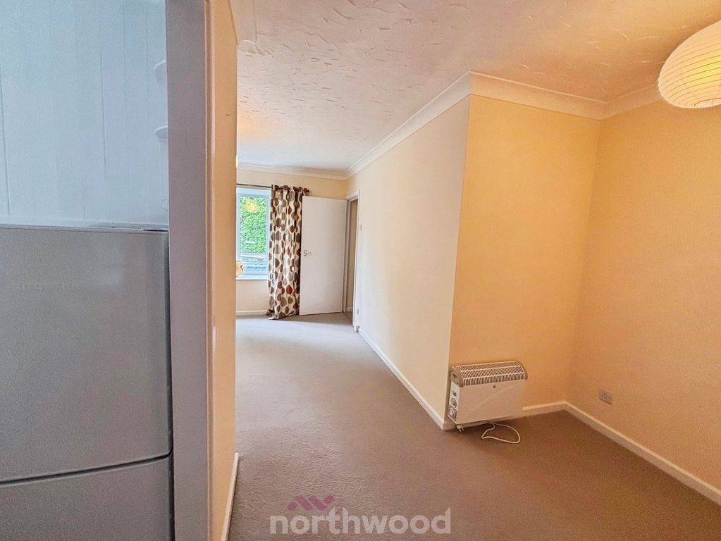 2 bed flat for saleStoops Lane, Bessacarr, Doncaster DN4 photo 5