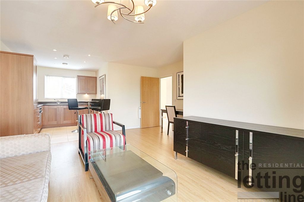 Property photo 3 of 9 Picture No. 05