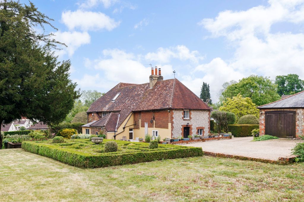 Property photo 1 of 38