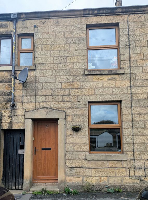 Property photo 1 of 8