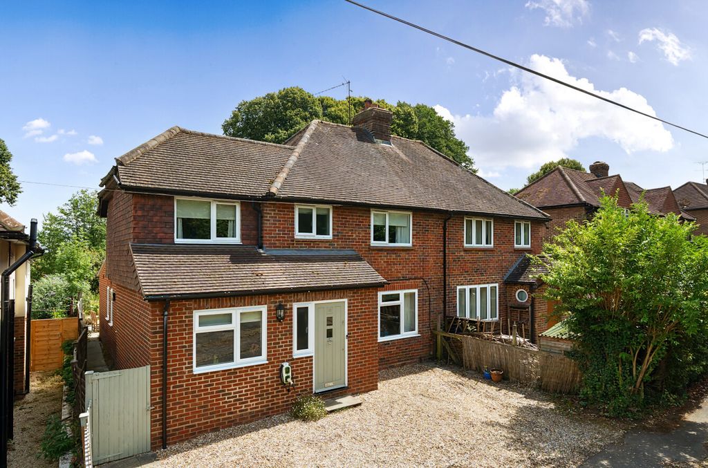 Property photo 1 of 24 1325031-1-687E296...
