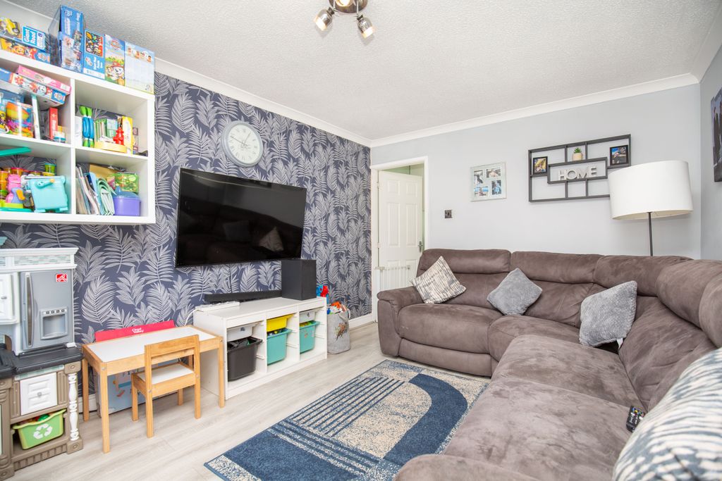 Property photo 3 of 16 Mw26-990