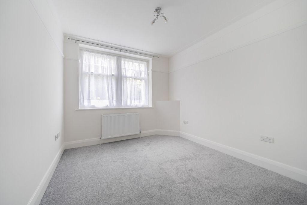 Property photo 3 of 6 1214075 (5)