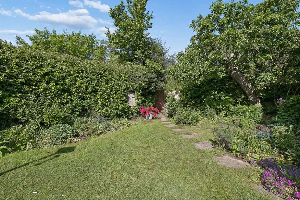 Property photo 3 of 21 5091967