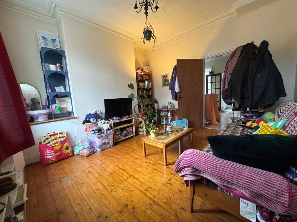 Property photo 3 of 13 Picture No. 09