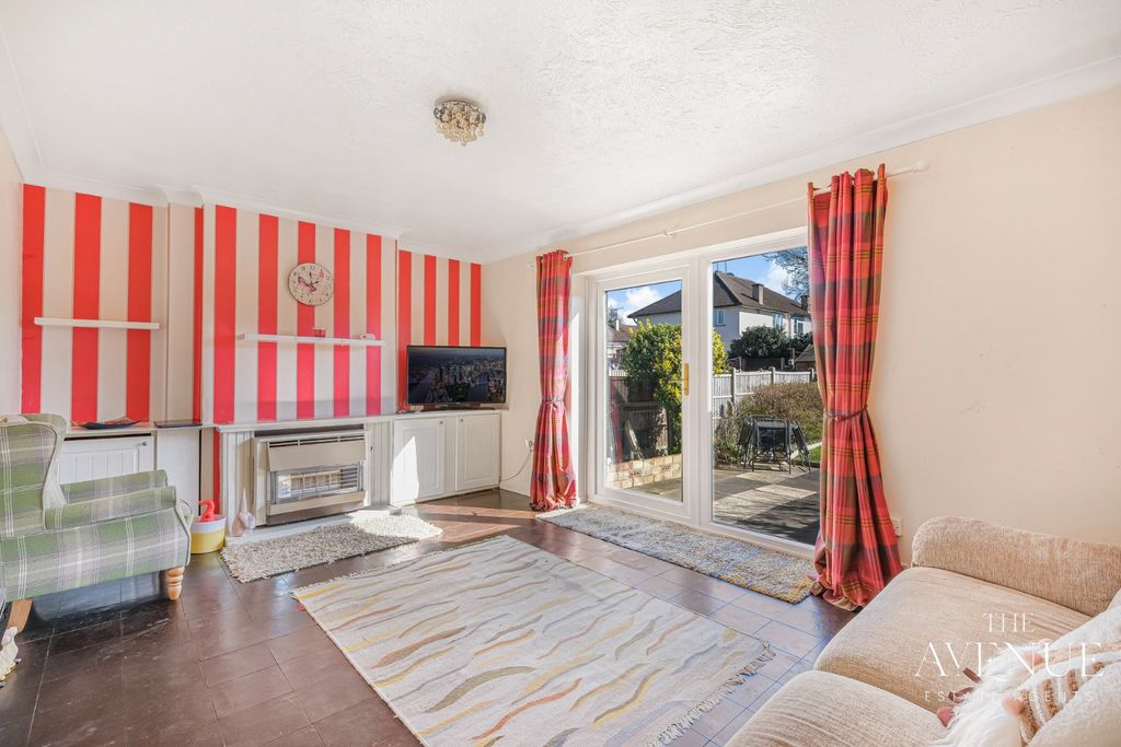 Property photo 1 of 19 5005921