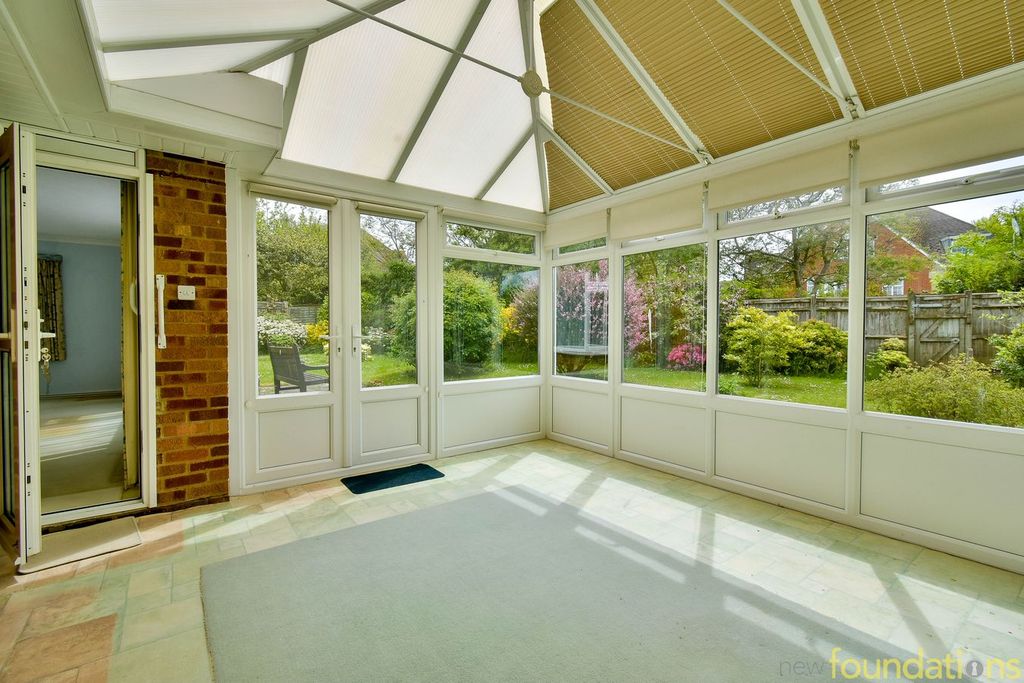 Property photo 3 of 21