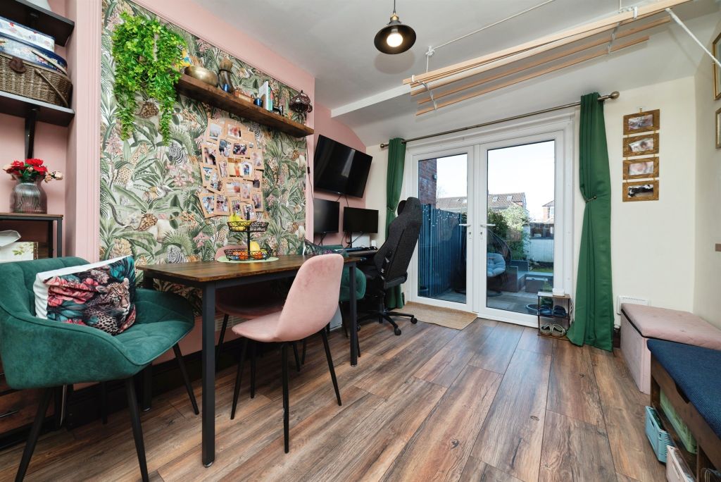 Additional image 8 of 3 bed semi-detached house for saleAncaster Avenue, Hull HU5