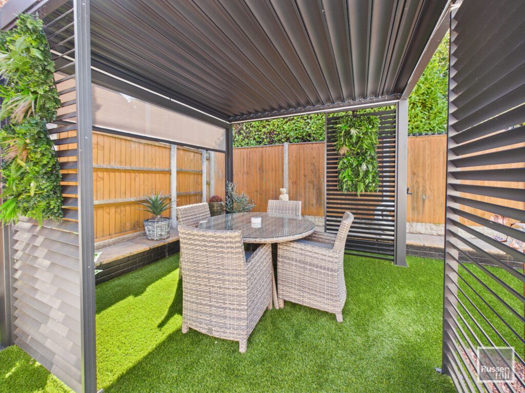 Property photo 2 of 14