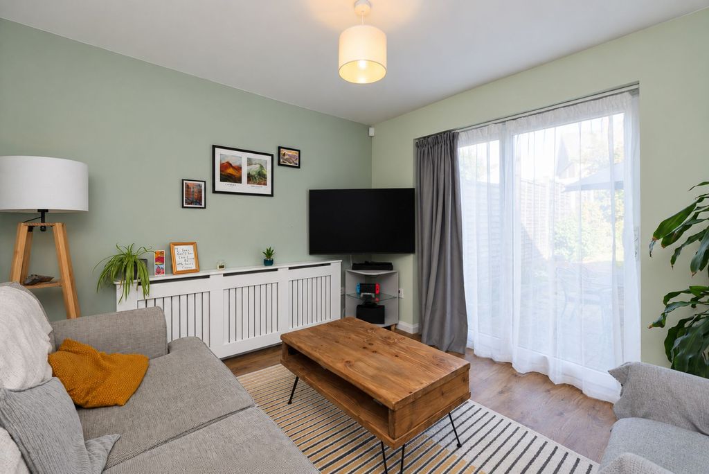 Property photo 3 of 22