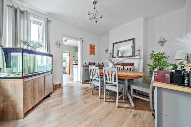 Property photo 2 of 11 Dining Area