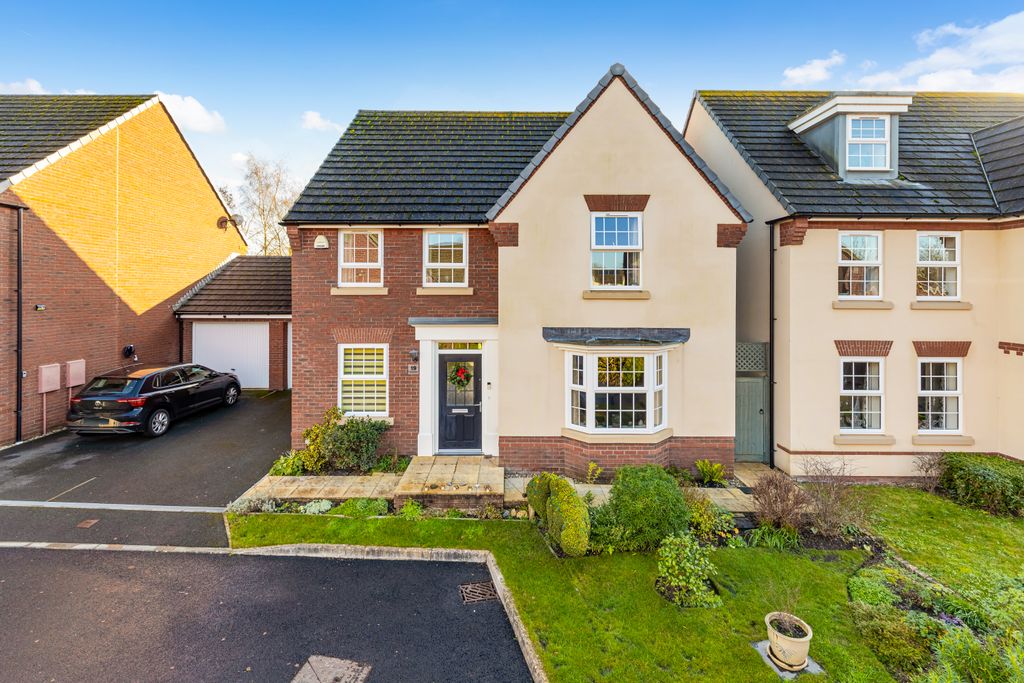 Property photo 1 of 16 A01 - 19 Veysey Close Exeter - 251219