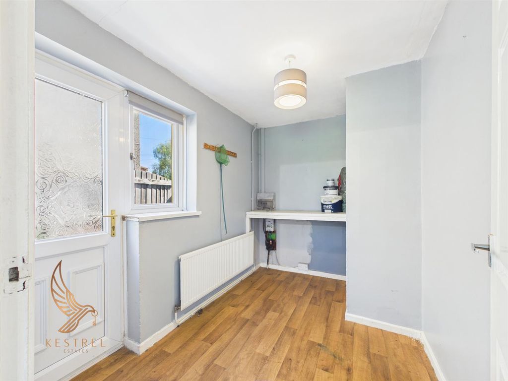 Property photo 2 of 24 Cam03976G0-Pr0413-Still001.Jpg